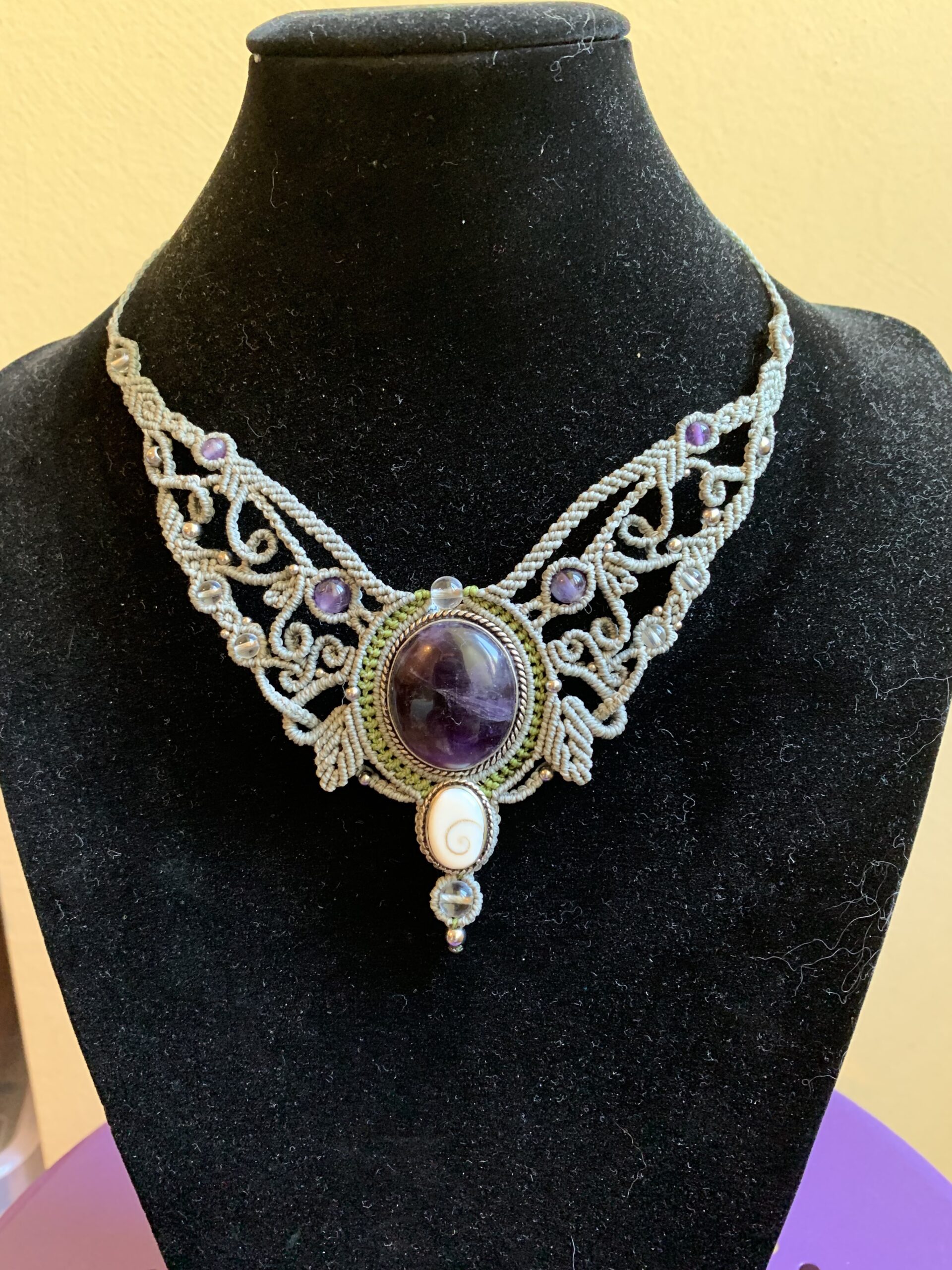 Collier elfique